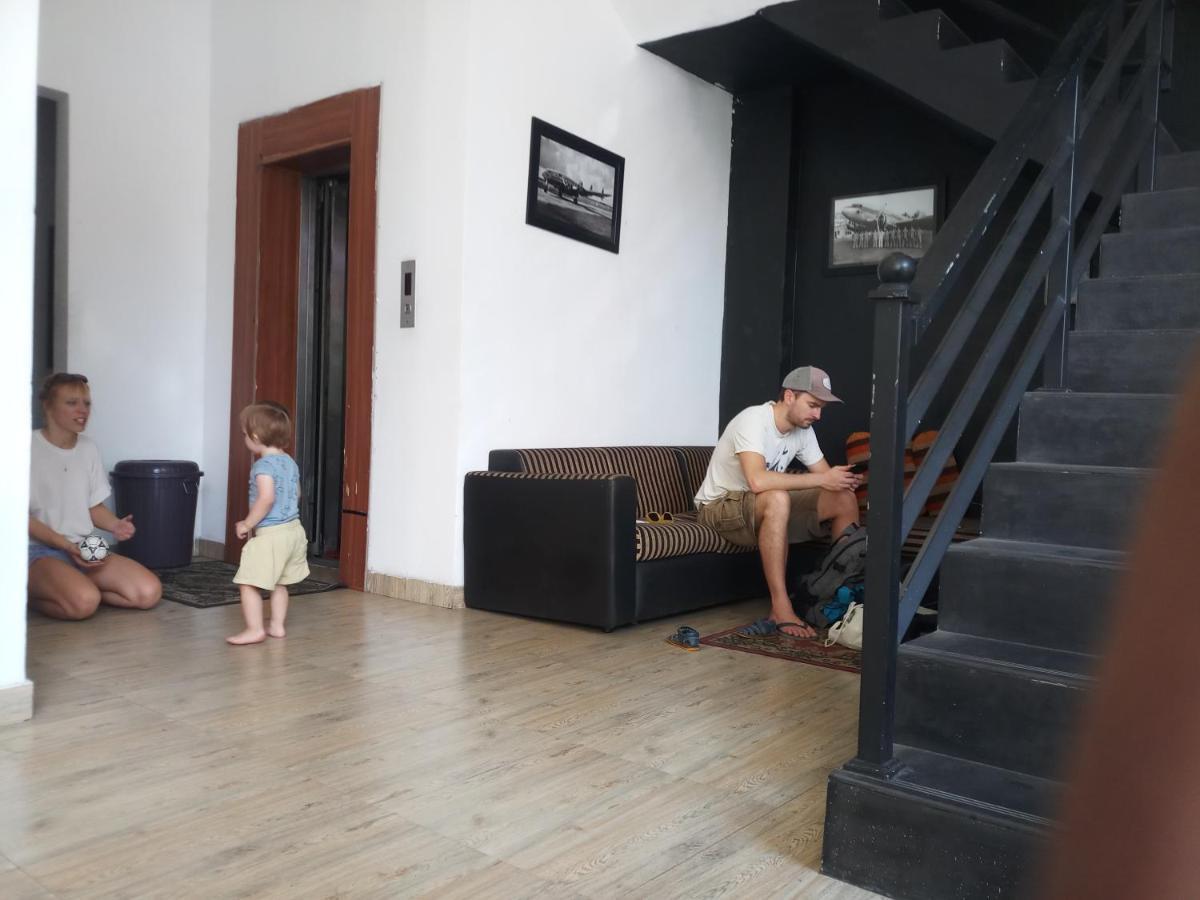 Kings Gate Airport Transit Hotel คาตุนายากา ภายนอก รูปภาพ