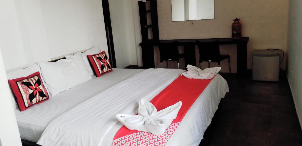 Kings Gate Airport Transit Hotel คาตุนายากา ภายนอก รูปภาพ