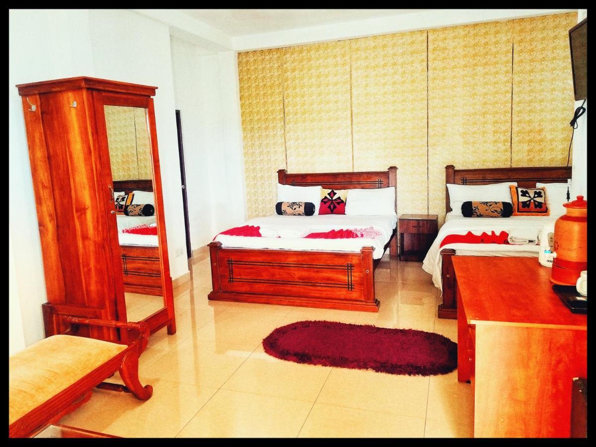 Kings Gate Airport Transit Hotel คาตุนายากา ภายนอก รูปภาพ